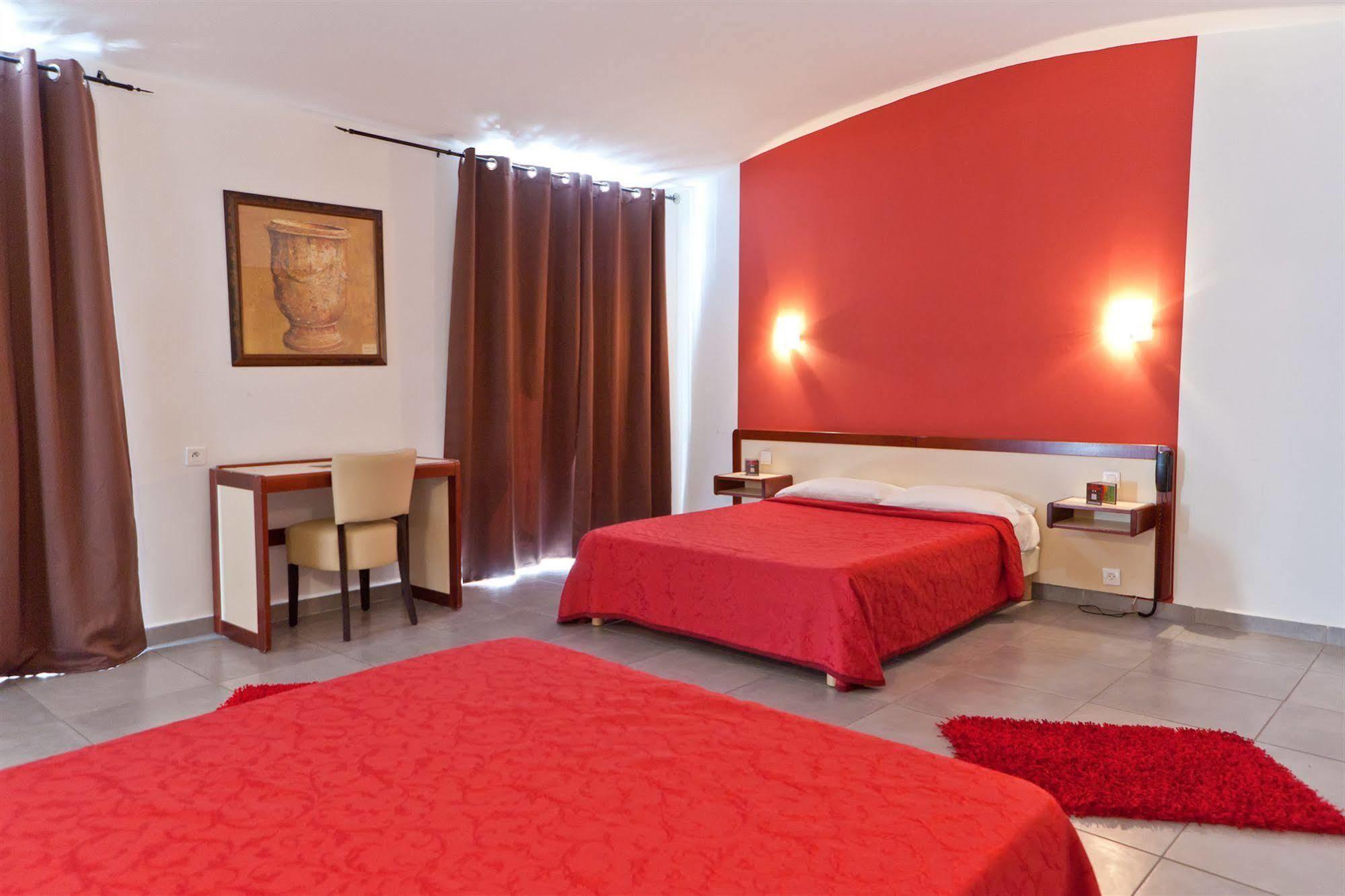 Hotel Riviera Бастия Екстериор снимка